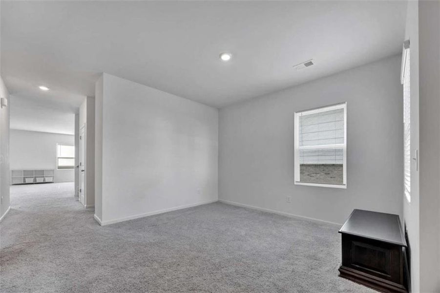 Spacious, unfurnished interior of a new home in , Covington (Image 17).