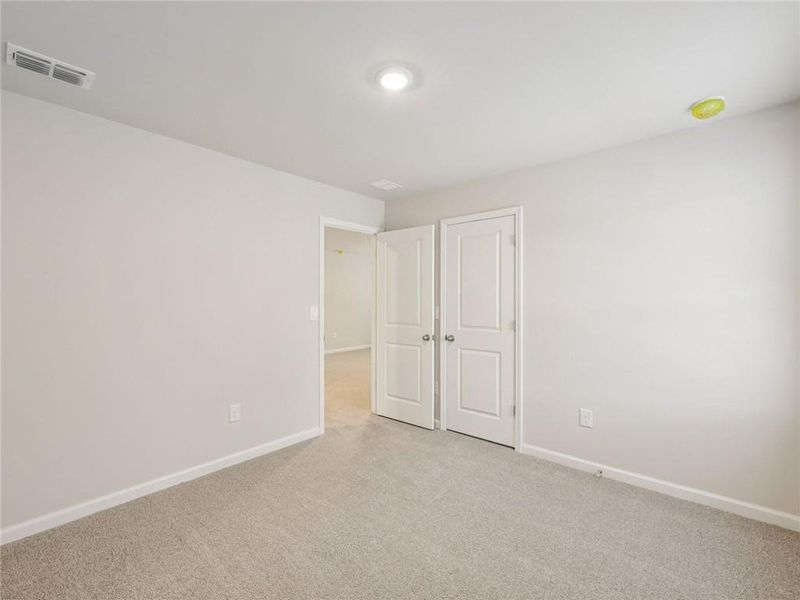 Spacious, unfurnished interior of a new home in Northwoods at Mirror Lake, Villa Rica (Image 17). Spacious, unfurnished interior of a new home in Northwoods at Mirror Lake, Villa Rica (Image 17).