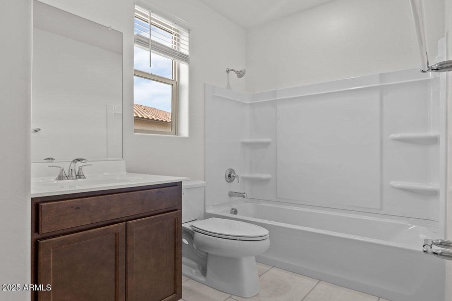 KBPHX_MIR_DesertOasis-Lot160_6383a-1200