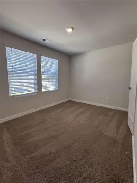 Spacious, unfurnished interior of a new home in Creekbend Overlook, Fairburn (Image 19). Spacious, unfurnished interior of a new home in Creekbend Overlook, Fairburn (Image 19).
