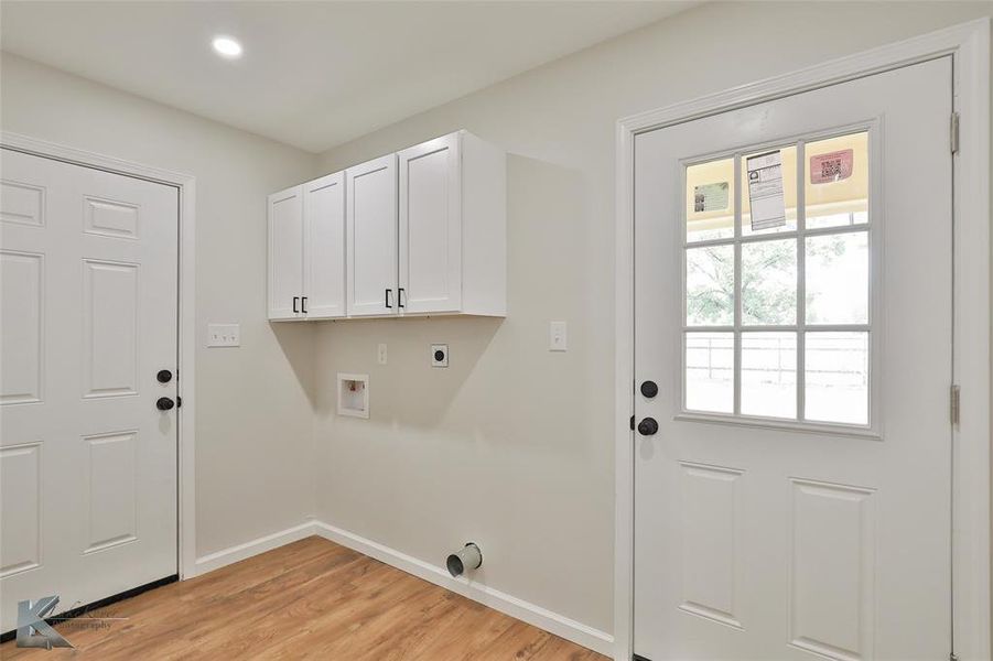 Photos are representation of property but not actual home. Photos are from prior finished home with same floor plan and will have similar selections. Photos are representation of property but not actual home. Photos are from prior finished home with same floor plan and will have similar selections.