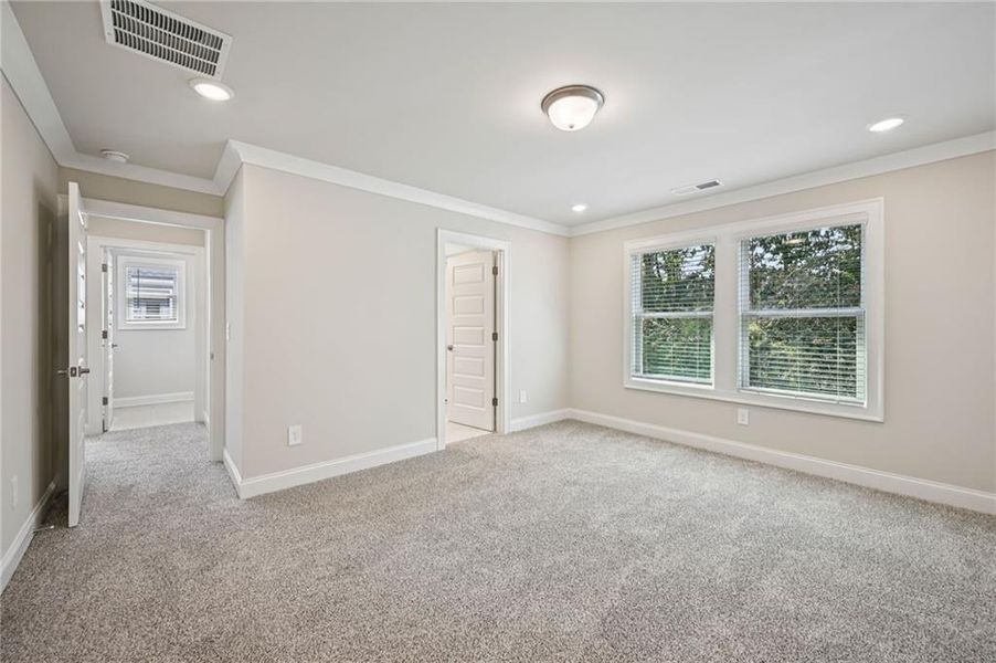 Spacious, unfurnished interior of a new home in Hemingway - Reserve Series, Cumming (Image 29).