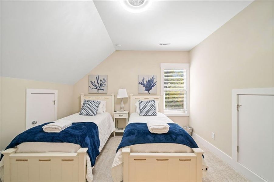 Furnished interior view inside a new home in , Waleska (Image 24).