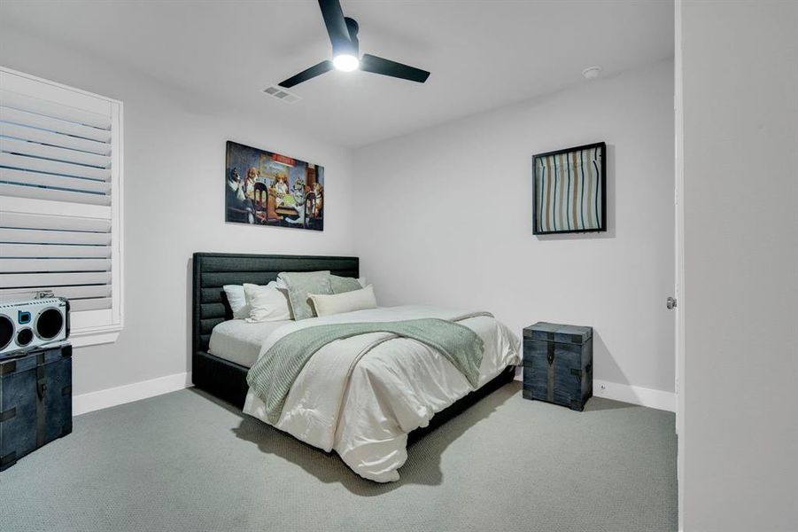 Furnished interior view inside a new home in Sweetgrass, Haslet (Image 14).