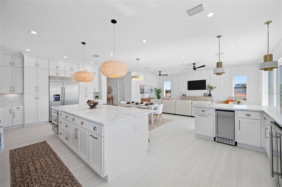 Furnished interior view inside a new home in , Treasure Island (Image 39).