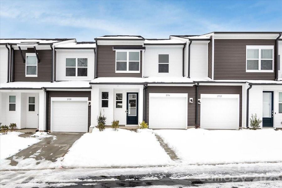 2 Story Townhome 2 Story Townhome