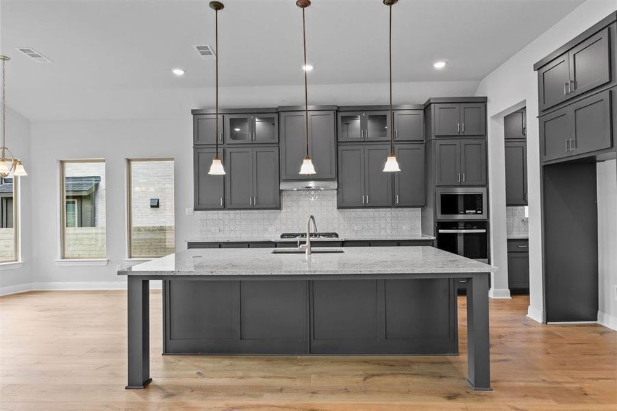 DAL_Painted Tree_Haskell II_4005 Gervais Drive (9)