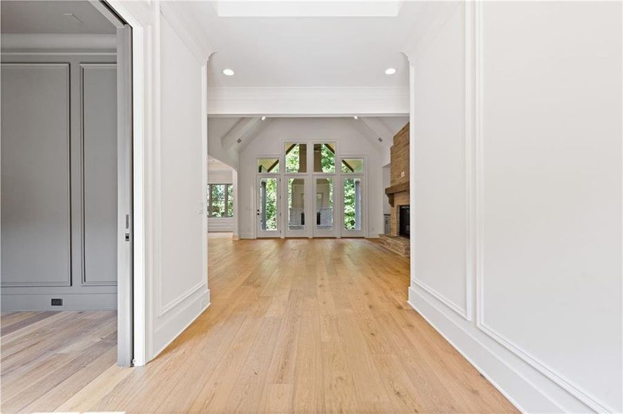 Spacious, unfurnished interior of a new home in , Flowery Branch (Image 22).
