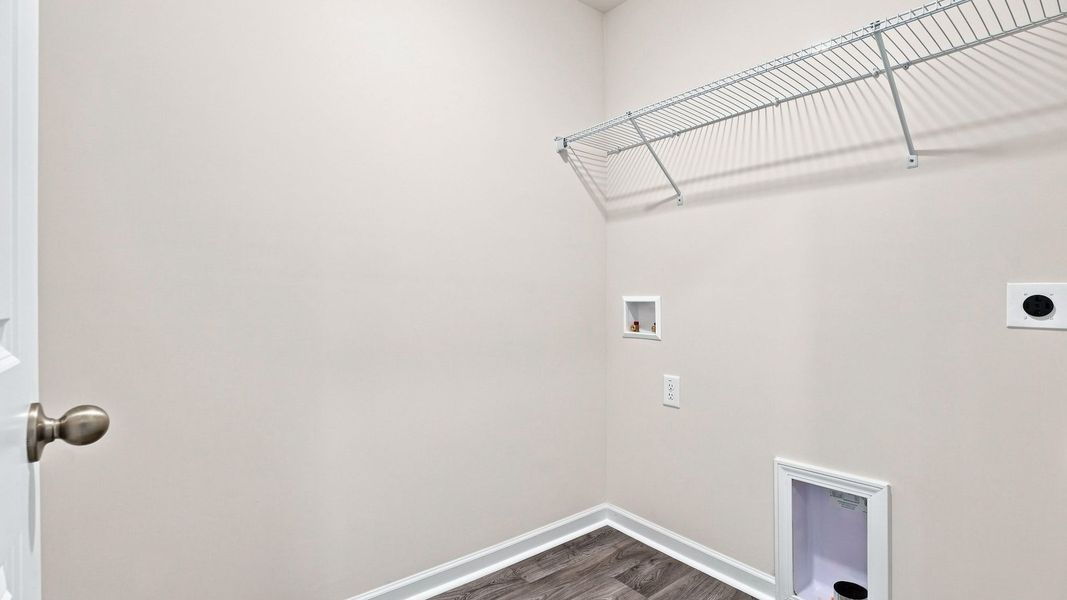 Spacious, unfurnished interior of a new home in Carter Ridge, Greenville (Image 28).