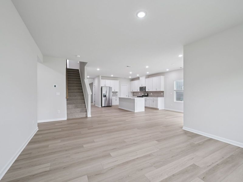Spacious, unfurnished interior of a new home in Oak Manor - Signature Series, Garner (Image 10).