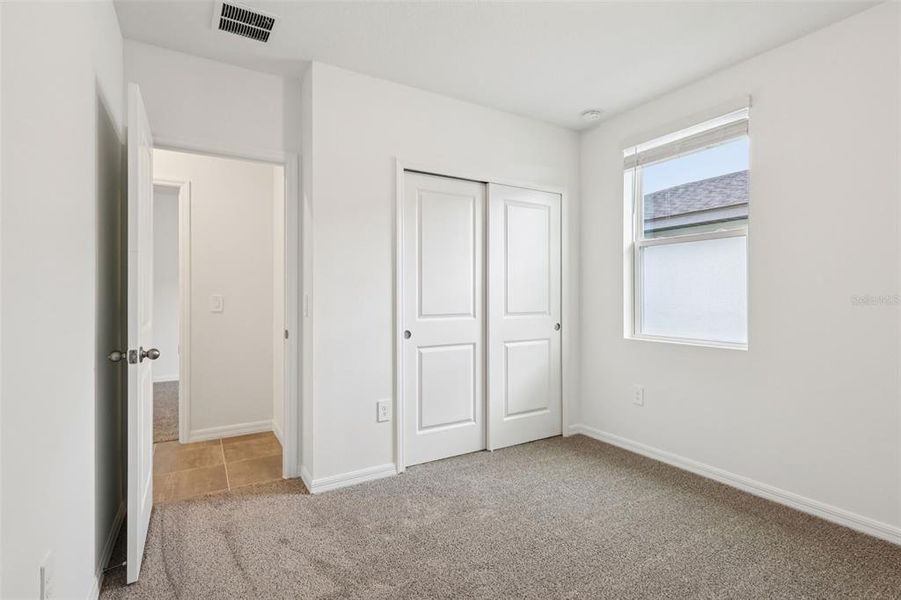 Spacious, unfurnished interior of a new home in Hamilton Bluff - Signature Series, Lake Hamilton (Image 24).