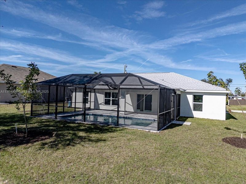 Image 41 of a home in Cape Coral. Image 41 of a home in Cape Coral.