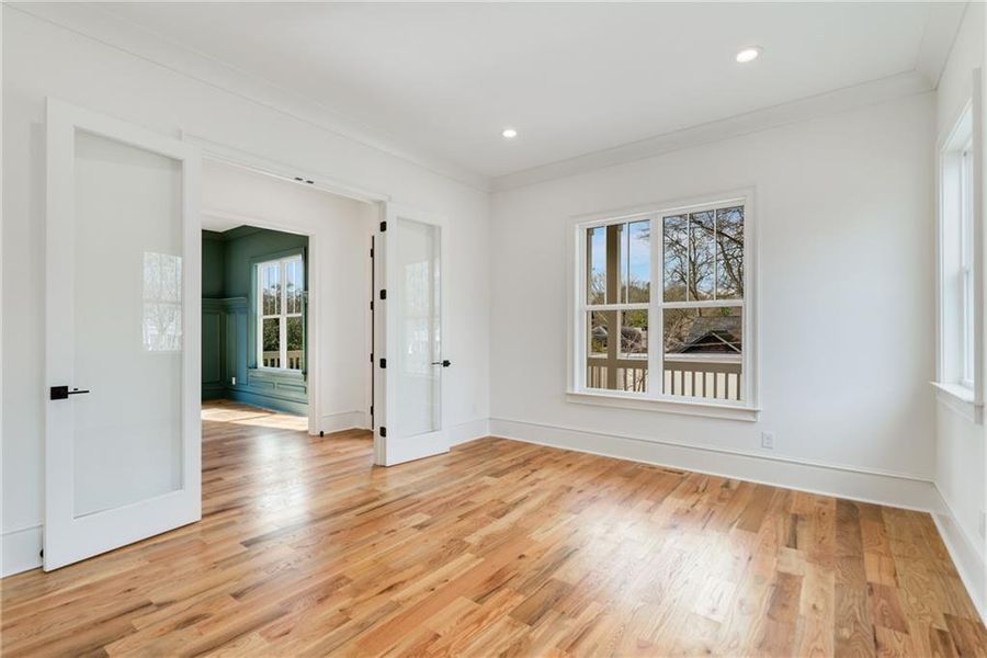 Spacious, unfurnished interior of a new home in , Atlanta (Image 23).