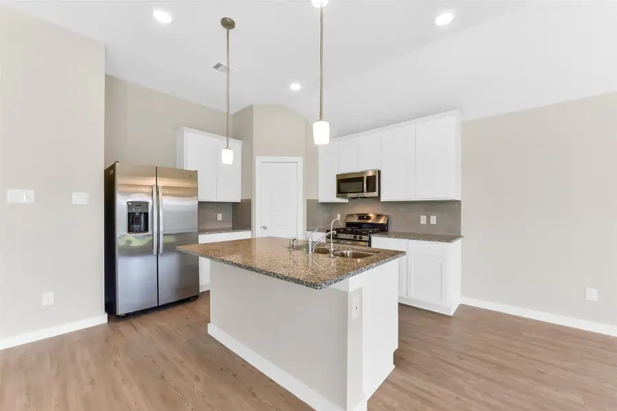 Furnished interior view inside a new home in Southwinds, Baytown (Image 5).