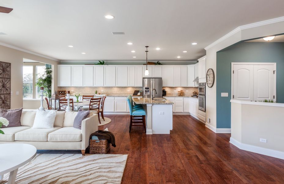 Representative furnished interior of a home built from the Amberwood by Pulte Homes in Riverstone, Monroe (Image 16).