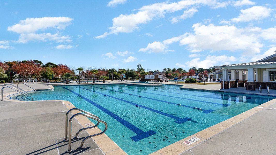 Community amenities in Waterbridge, Myrtle Beach (Image 9).