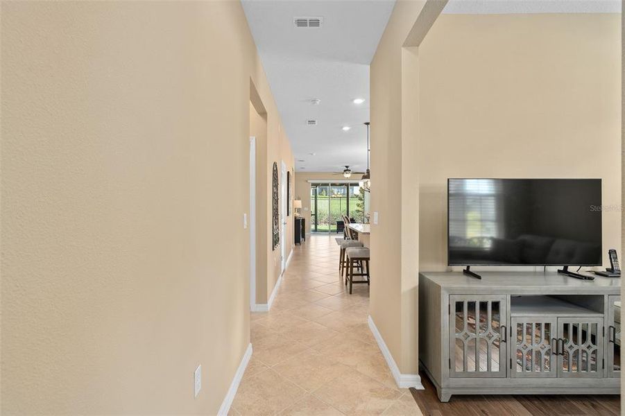 Furnished interior view inside a new home in Del Webb Minneola, Minneola (Image 5).