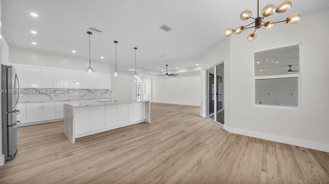 Spacious, unfurnished interior of a new home in , Cape Coral (Image 43). Spacious, unfurnished interior of a new home in , Cape Coral (Image 43).