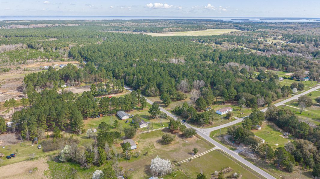 Image 69 of a home in .