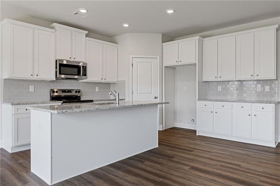 Furnished interior view inside a new home in , Loganville (Image 3).
