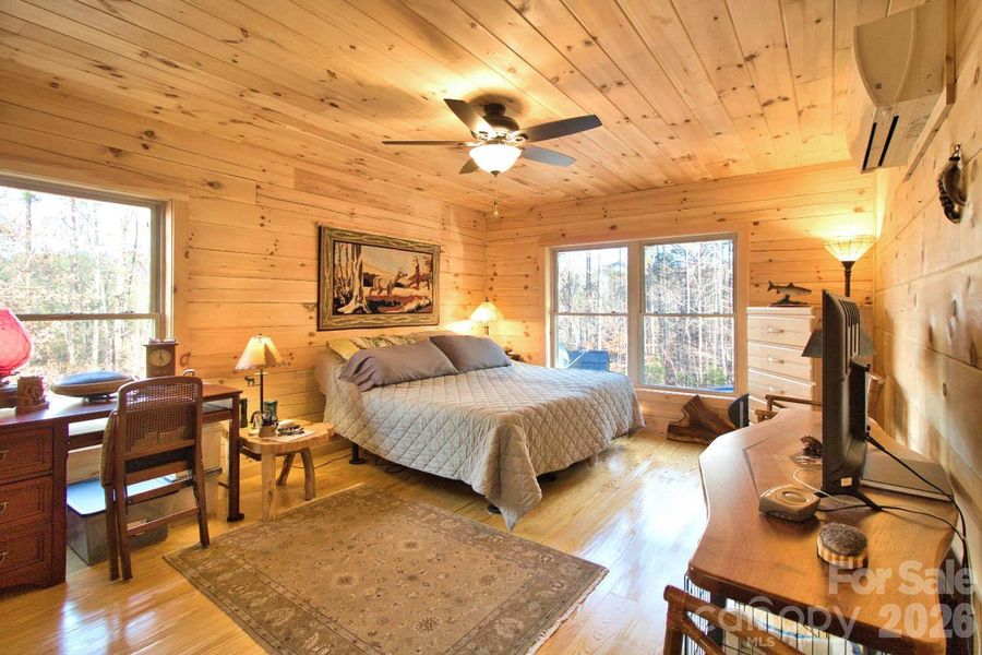 Furnished interior view inside a new home in , Rutherfordton (Image 6).