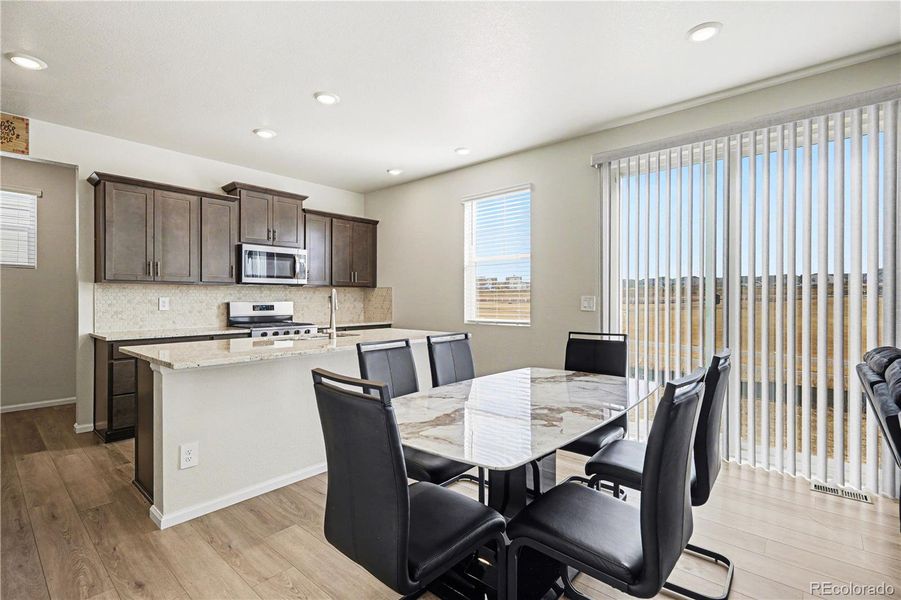Furnished interior view inside a new home in Murphy Creek, Aurora (Image 37).