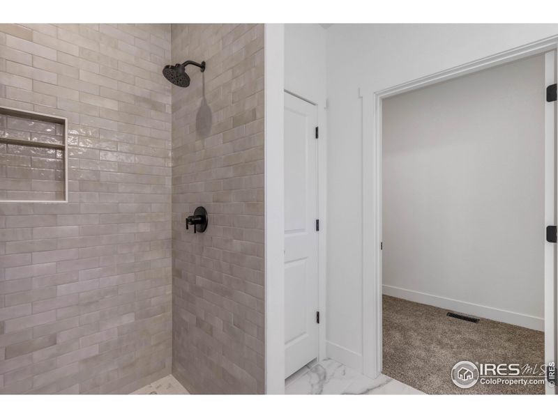 Image 34 of a home in .