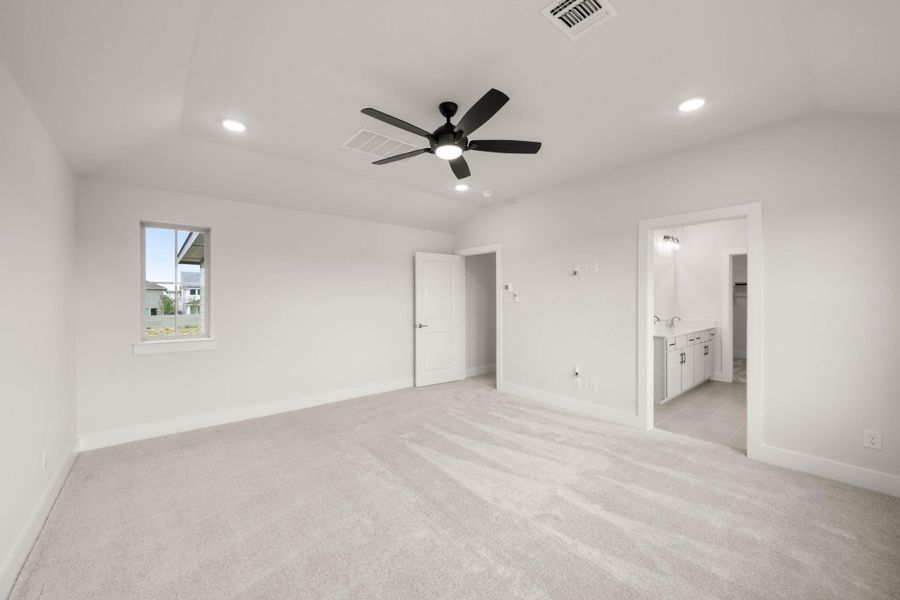 Spacious, unfurnished interior of a new home in Cottage Collection at Harvest, Argyle (Image 22).