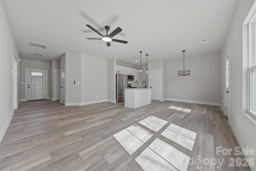 Spacious, unfurnished interior of a new home in , Hickory (Image 14).