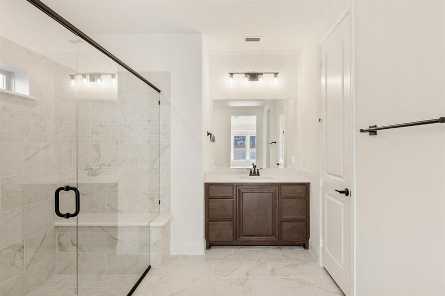 Furnished interior view inside a new home in Timberbrook, Justin (Image 19).