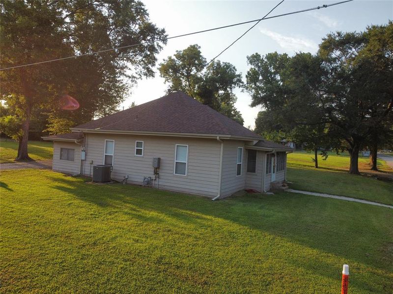 Exterior details and patio area of a home in , Quitman (Image 18).