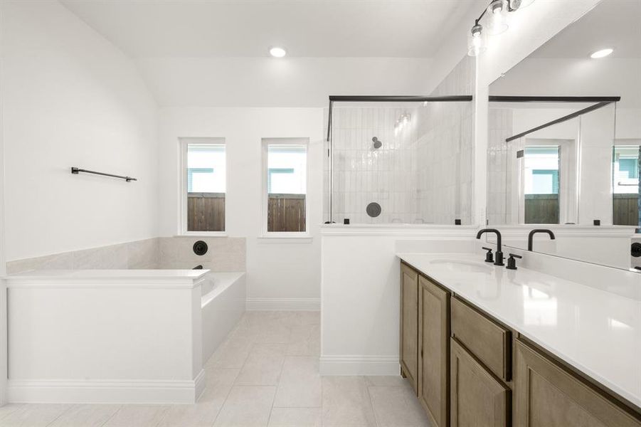 1005 Butterfly- Primary Suite-4 1005 Butterfly- Primary Suite-4