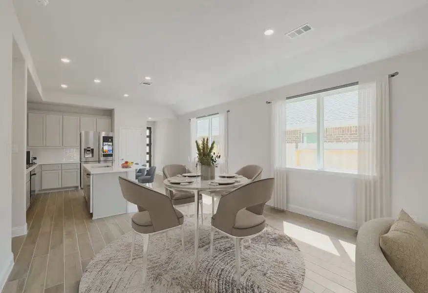 Plan 3019 dining - look may vary - 4 of 13