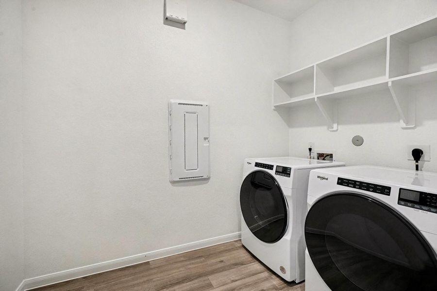 Furnished interior view inside a new home in Southwinds, Baytown (Image 16). Furnished interior view inside a new home in Southwinds, Baytown (Image 16).