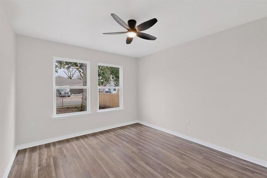 Spacious, unfurnished interior of a new home in , Dallas (Image 18).