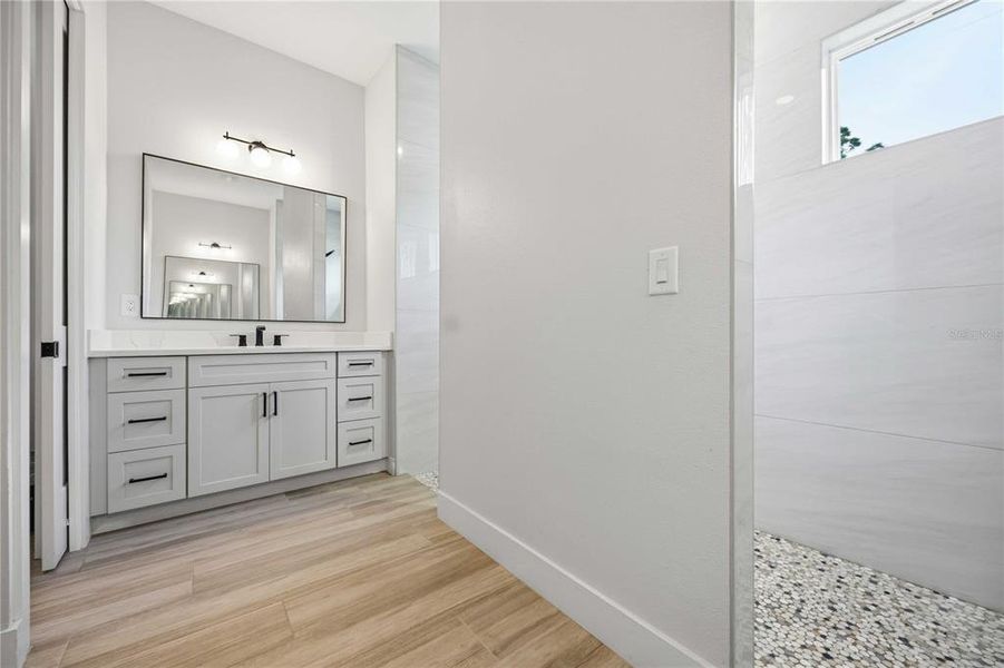 Image 57 of a home in .