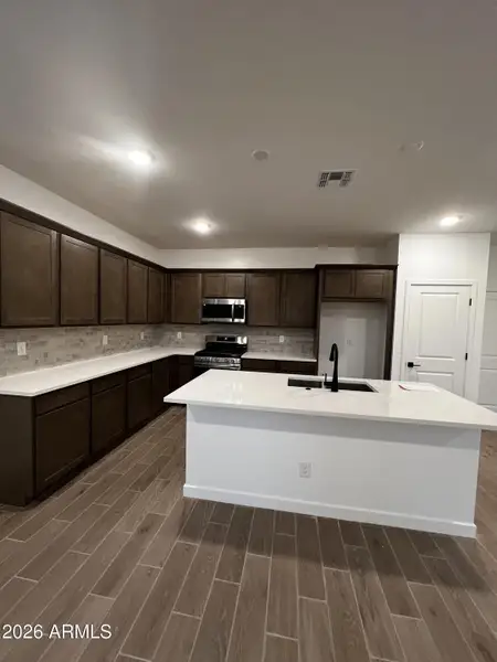 386 - Kitchen 386 - Kitchen