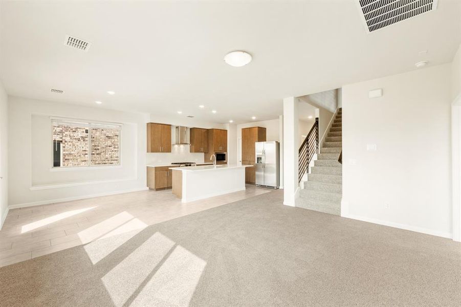 Spacious, unfurnished interior of a new home in Eagle Glen Elements, Alvarado (Image 19). Spacious, unfurnished interior of a new home in Eagle Glen Elements, Alvarado (Image 19).