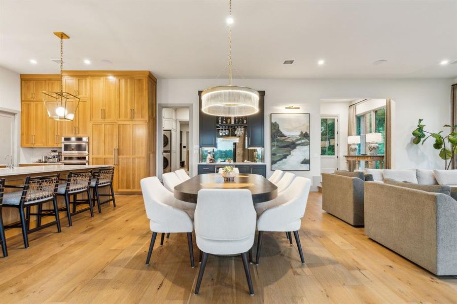 Furnished interior view inside a new home in , Malakoff (Image 35).