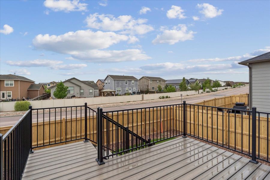 Exterior details and patio area of a home in Aspen Meadows-4, Colorado Springs (Image 3).