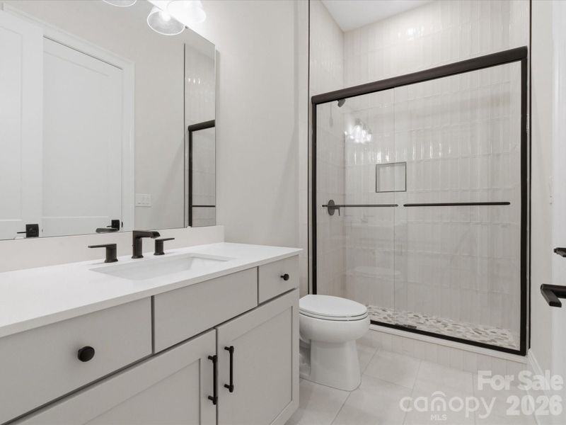 En Suite Office Bathroom