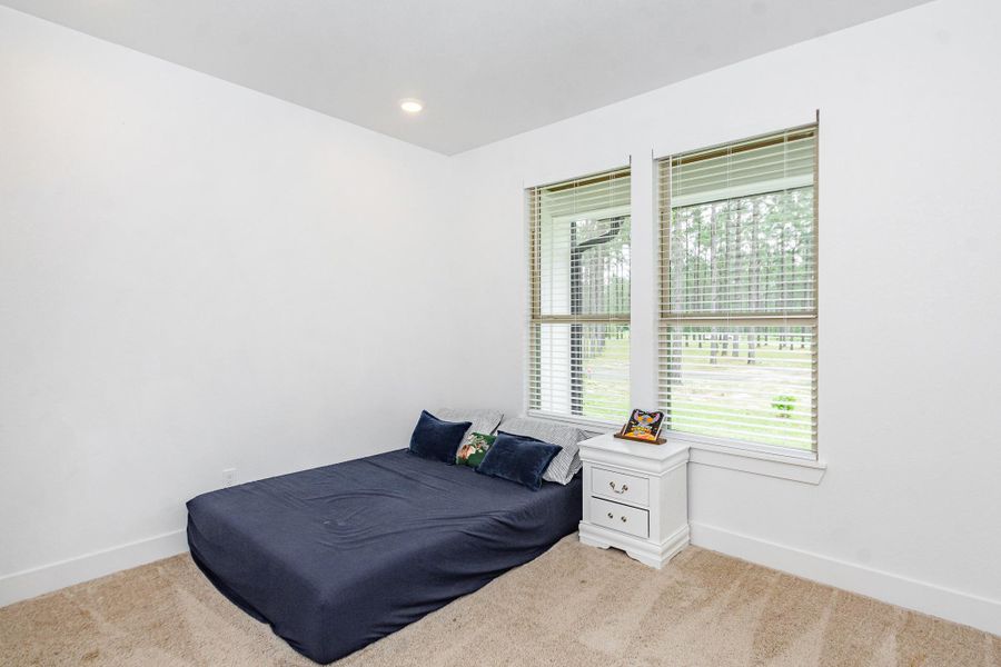 Furnished interior view inside a new home in , Livingston (Image 15).