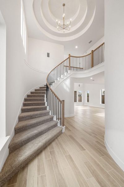 Spacious, unfurnished interior of a new home in Parmer Ranch, Georgetown (Image 21).