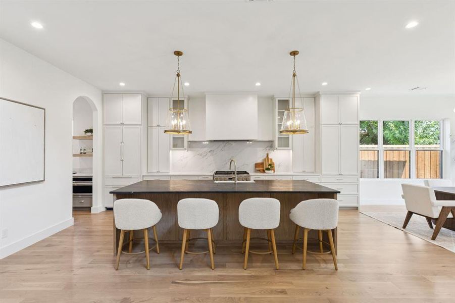 Furnished interior view inside a new home in , Dallas (Image 5).