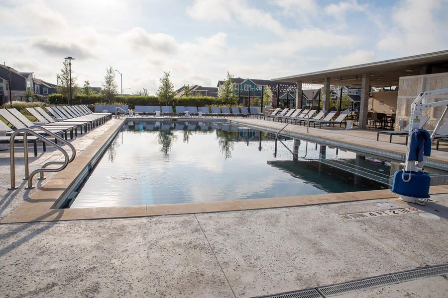 Community amenities in Goodnight Ranch, Austin (Image 10).