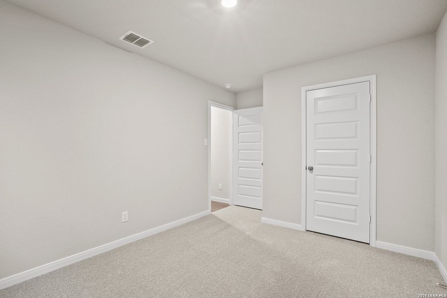 Spacious, unfurnished interior of a new home in Hickory Ridge, Elmendorf (Image 21).