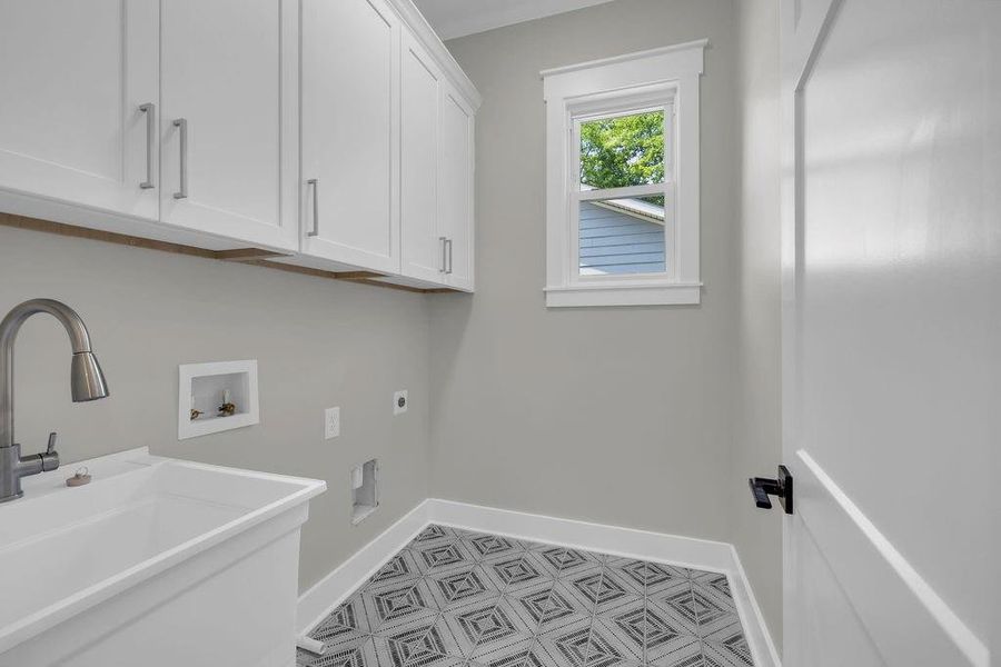 Image 43 of a home in .