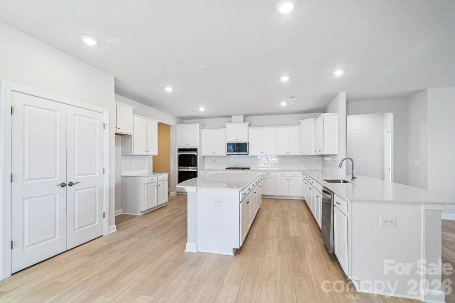 Furnished interior view inside a new home in Roselyn, Lancaster (Image 12).
