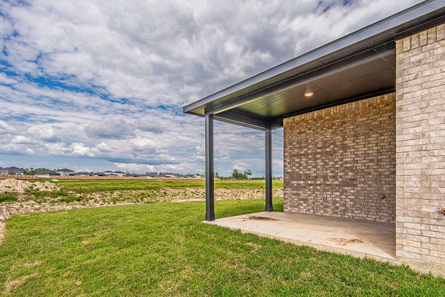 Enjoy added privacy and peaceful scenery with no rear neighbors. The backyard offers plenty of green space and endless potential.