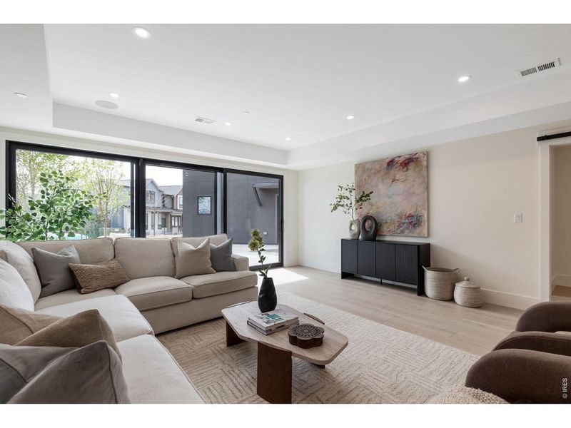 Image 33 of a home in .